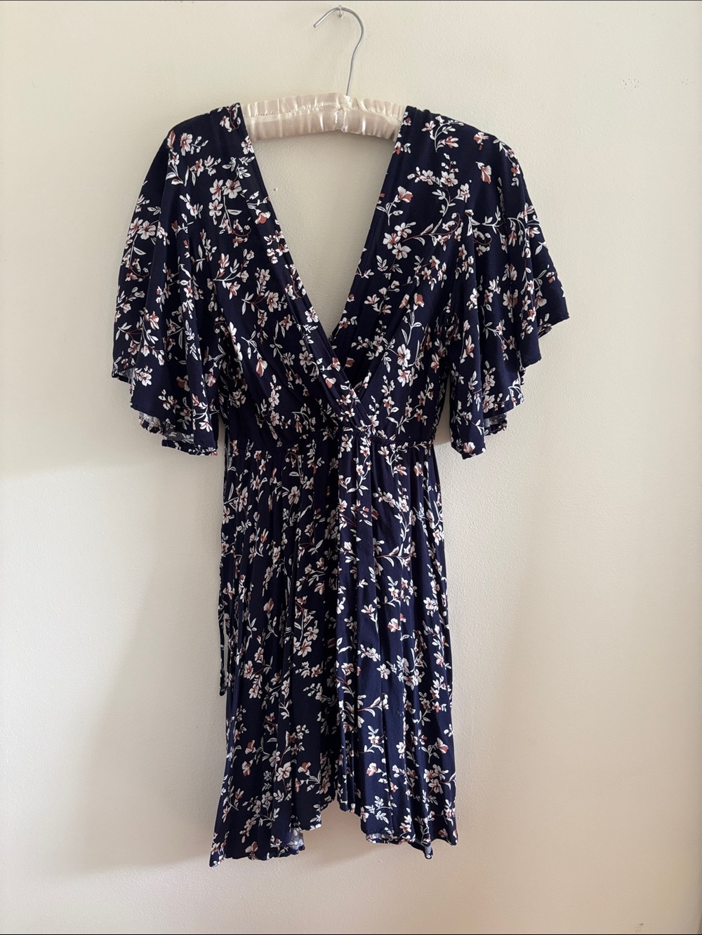 SHEIN Navy Floral Mini Dress with Flutter Sleeves